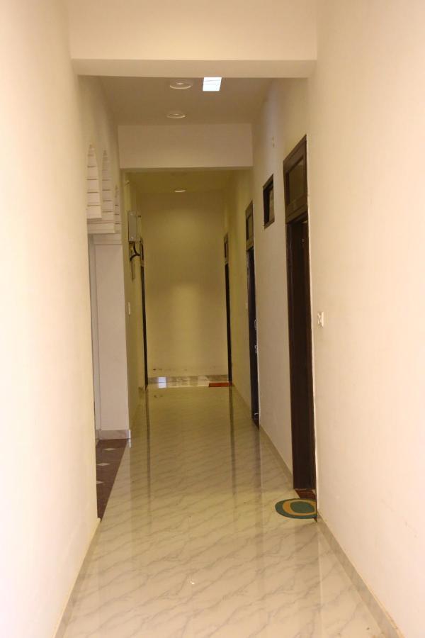 Winter Mountain Resort Pushkar Bagian luar foto
